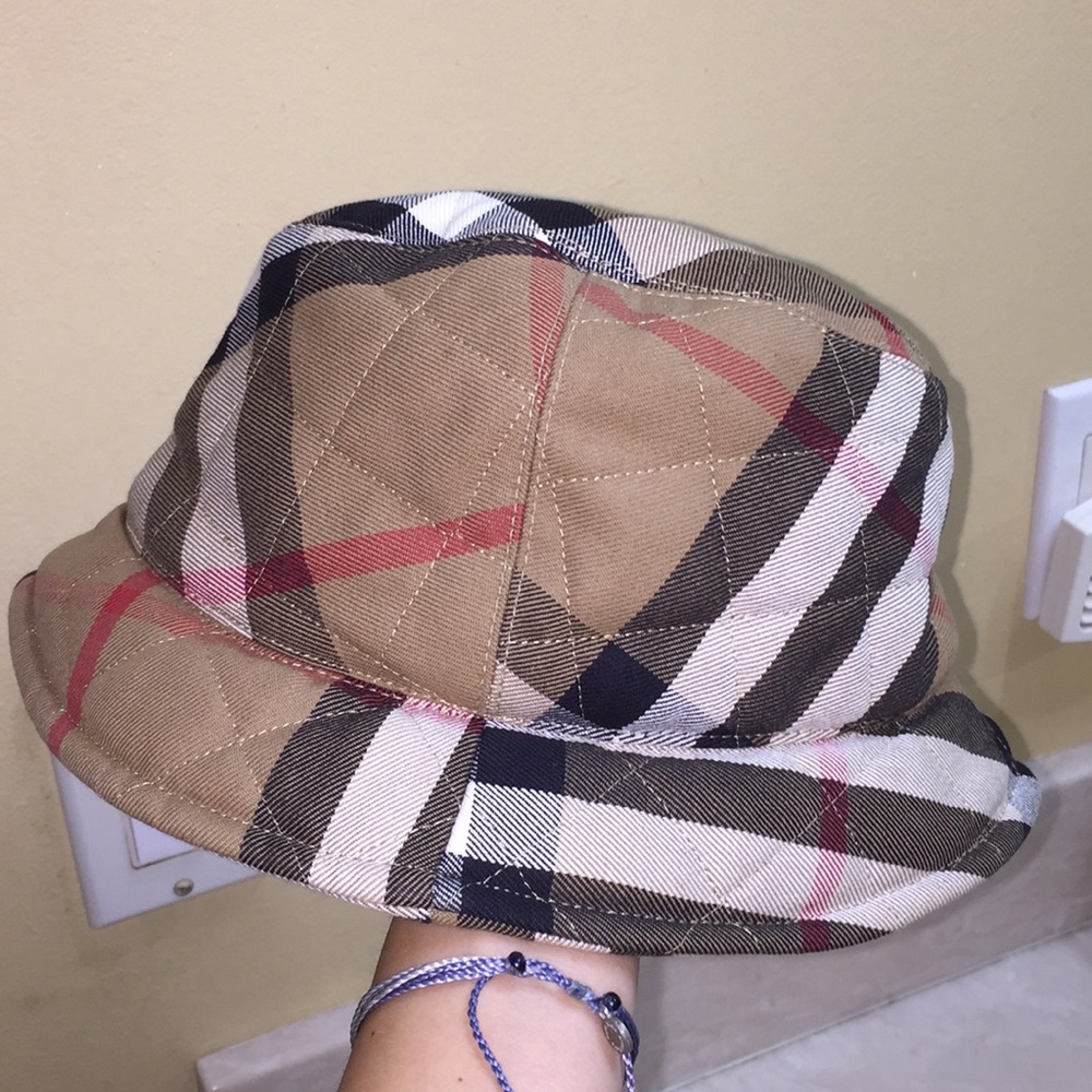 Authentic Burberry bucket hat
